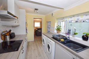 Kitchen- click for photo gallery